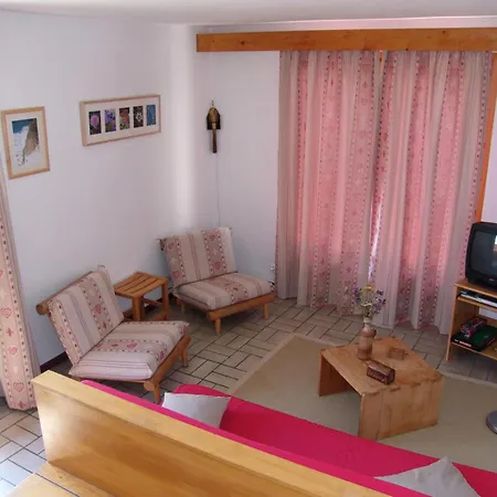 Apartment Les Arolles - 2 Pieces 6 Personnes Expose Sud-est Mae-3731 Valloire